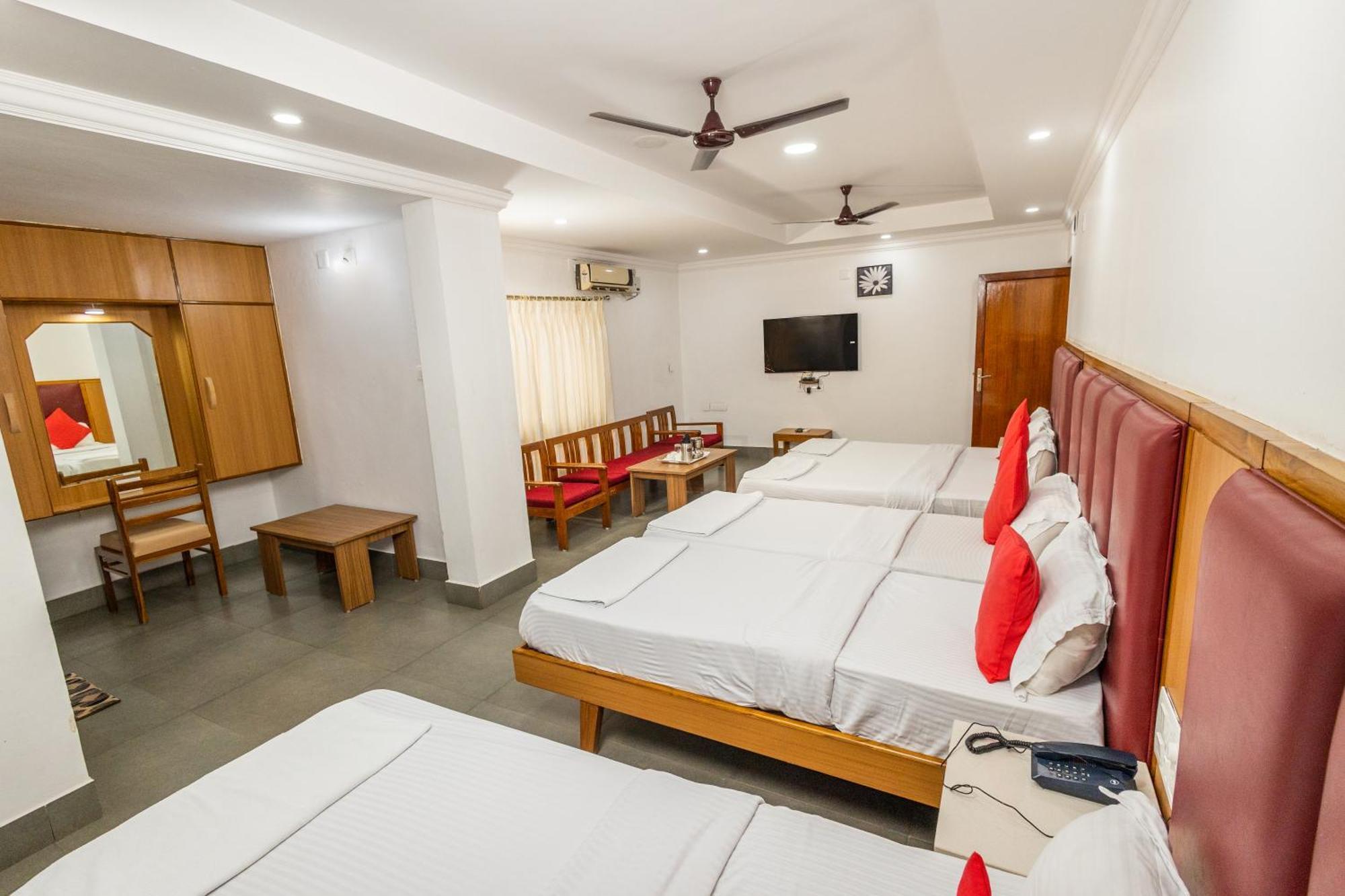 Hotel Janardana أودوبي المظهر الخارجي الصورة