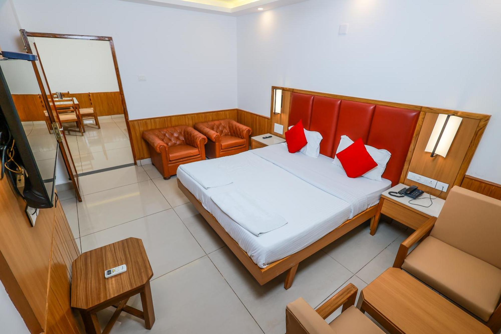 Hotel Janardana أودوبي المظهر الخارجي الصورة